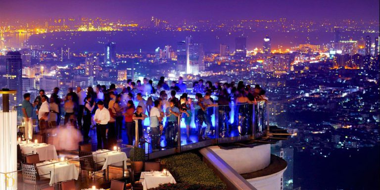 Sirocco, 1055 lebua at Si Lom, Silom, Bang Rak, Bangkok 10500, Thaïlande.