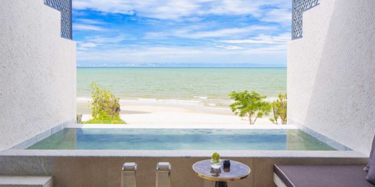 Sur une plage de rêve de Hua Hin.