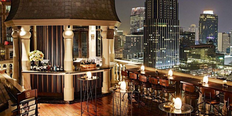 The Speakeasy Rooftop Bar, โฮเทล มิวส์ แบงค็อก 55/555 ถนน หลังสวน 10330, Thaïlande.