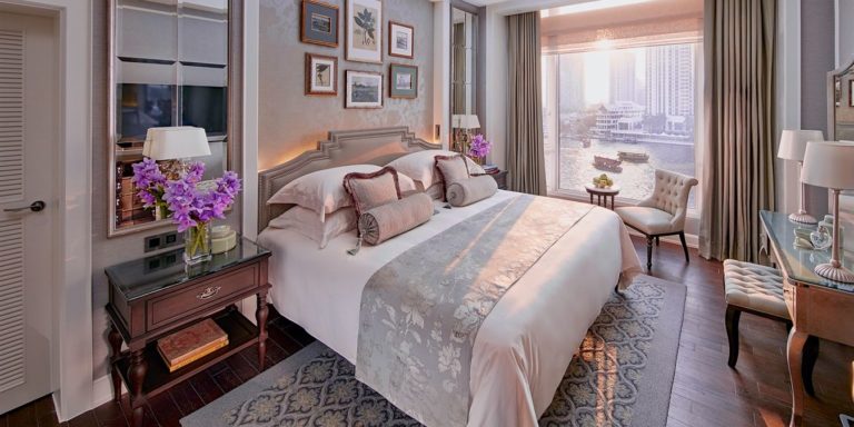 Chambre luxueuse face au fleuve Chao Praya Mandarin Oriental Hotel Bangkok Luxurythai Travel