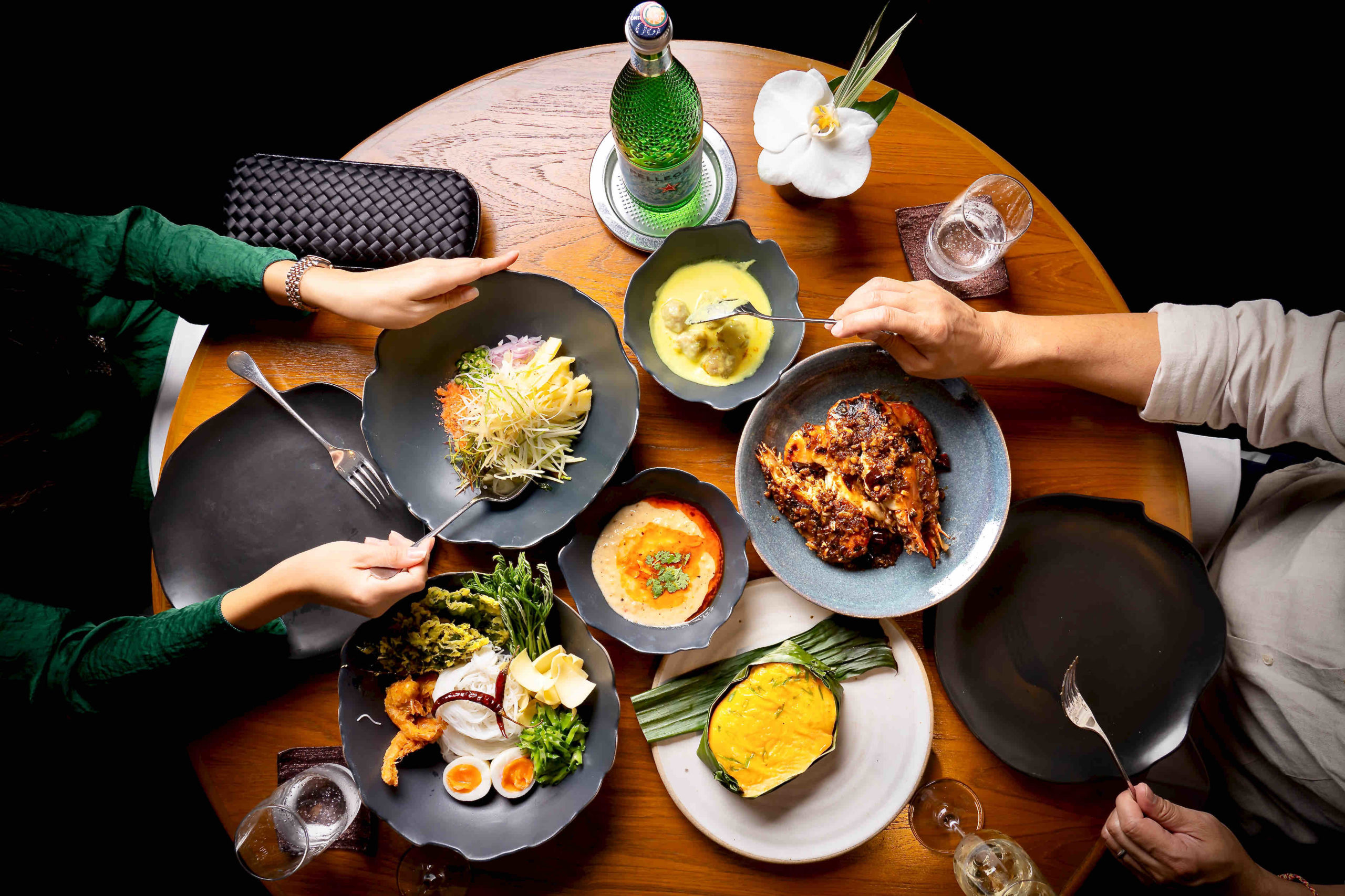 Restaurant dans un hôtel de luxe à Bangkok.